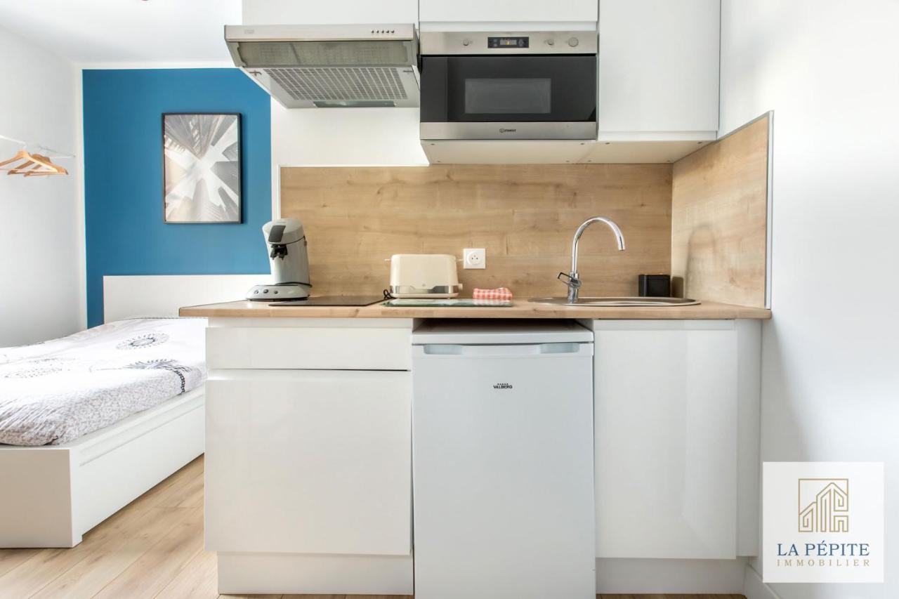 Residence Pasteur วาลองเซียนส์ ภายนอก รูปภาพ